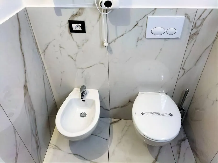 아파트 Pandolfini Apartment- With 2 Bedrooms 피렌체
